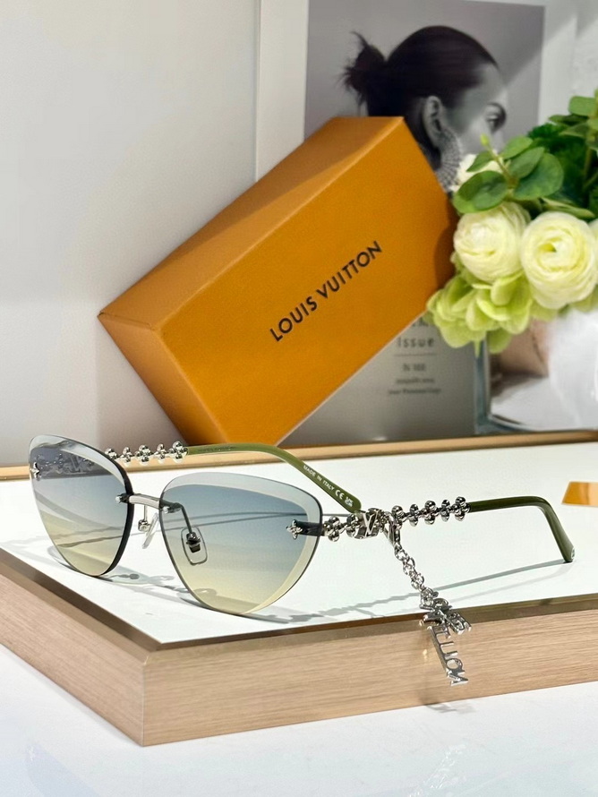 LV Sunglasses(AAAA)-2772