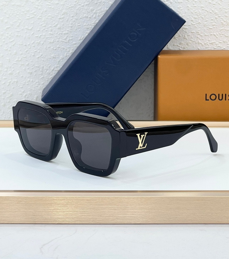 LV Sunglasses(AAAA)-2642