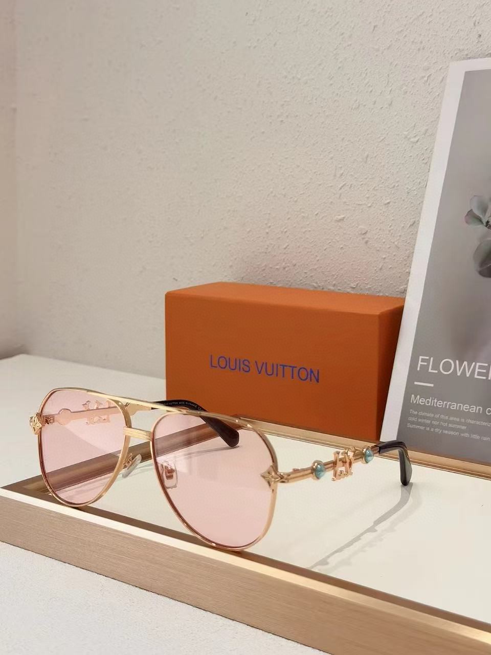 LV Sunglasses(AAAA)-2542