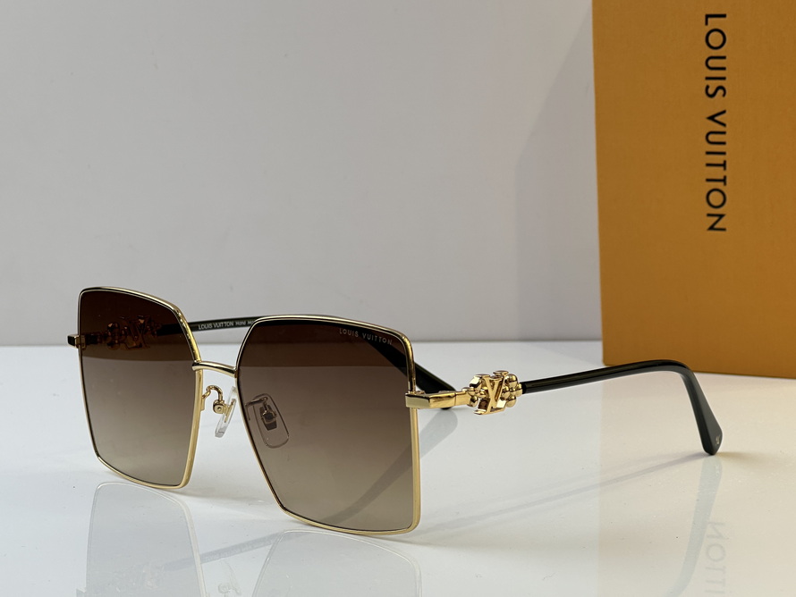 LV Sunglasses(AAAA)-2447
