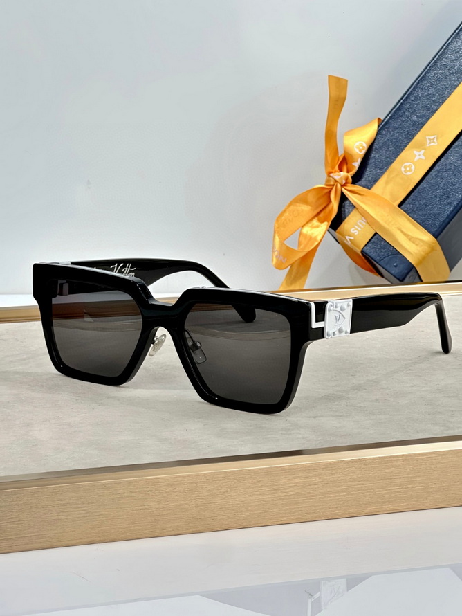 LV Sunglasses(AAAA)-2435