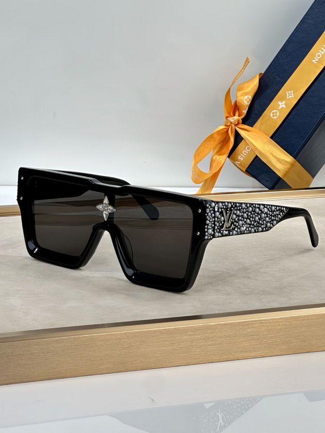 LV Sunglasses(AAAA)-2385