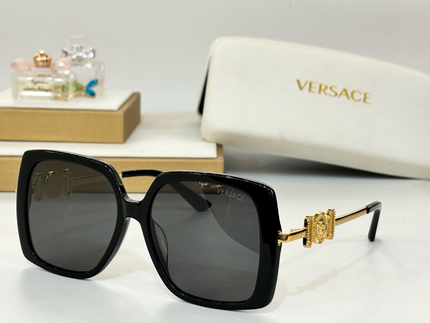 Versace Sunglasses(AAAA)-2708