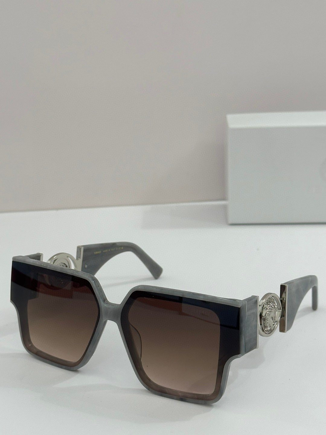 Versace Sunglasses(AAAA)-2621