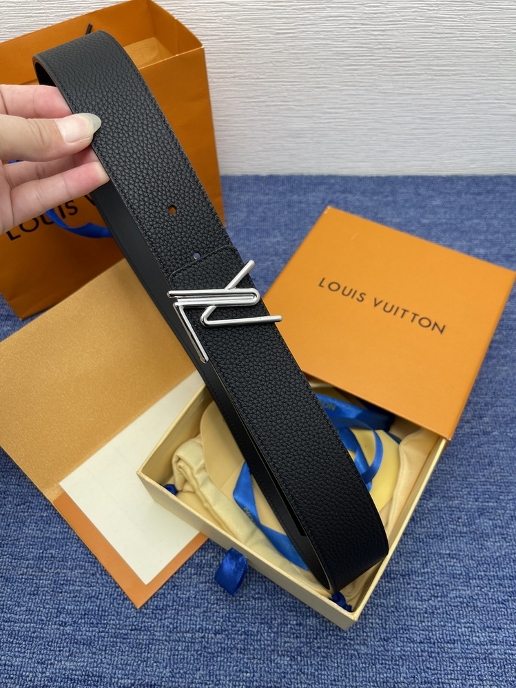 LV Belts(AAAAA)-2556