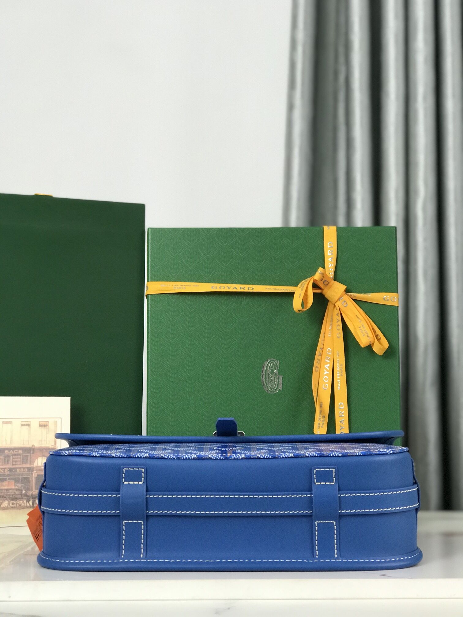 Go*ard handbags aaaa(men)-029