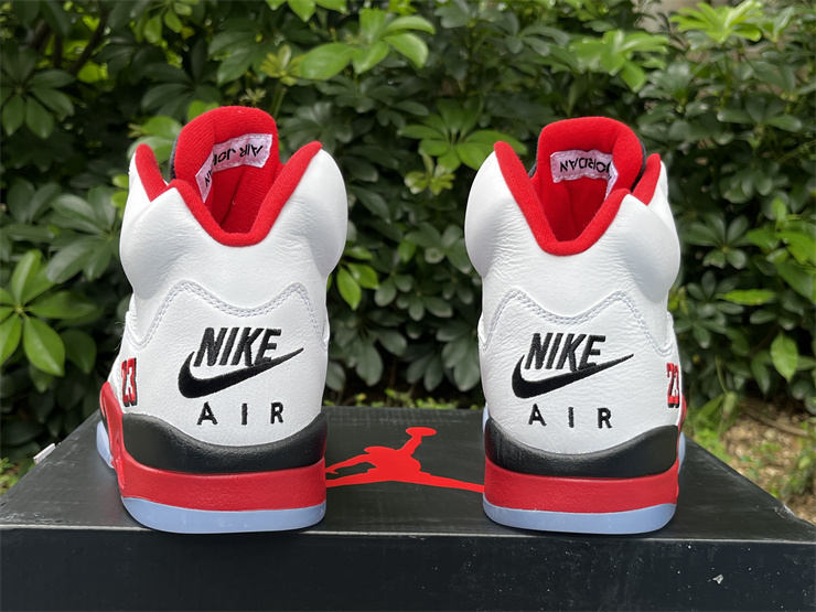 Air Jordan 5 Fire Red Black Tongue