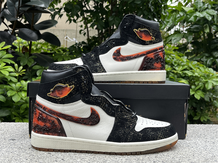 Air Jordan 1 High OG-317