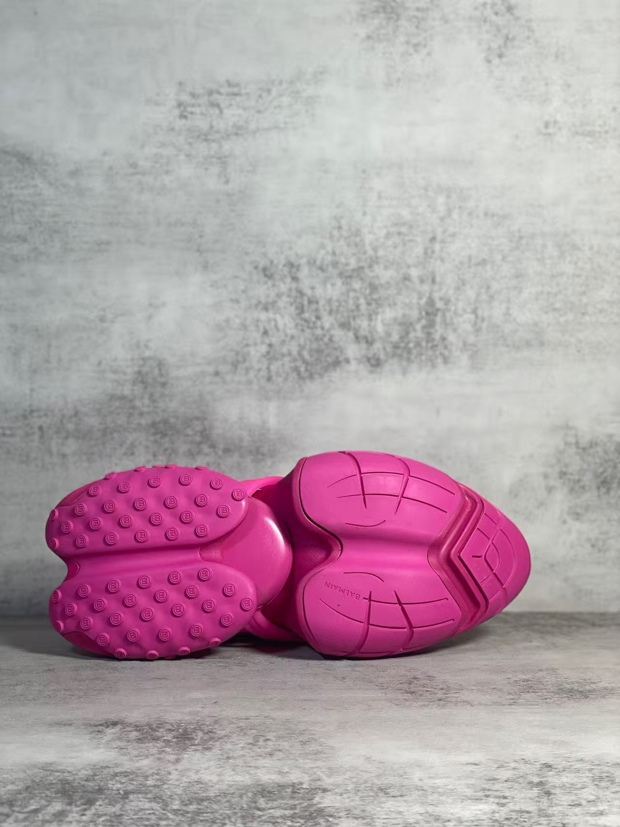 Balmain Shoes(AAA)-016