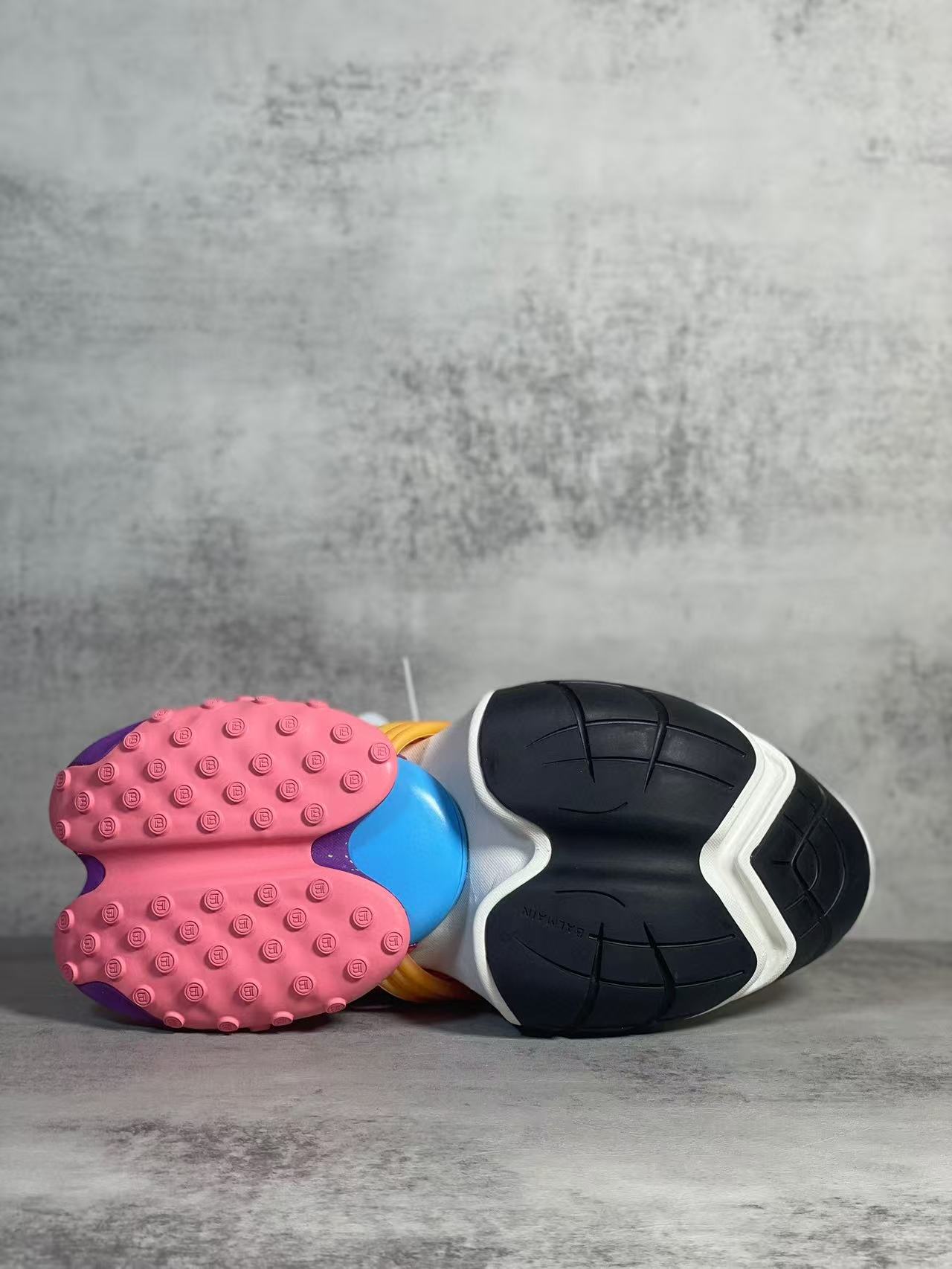 Balmain Shoes(AAA)-015