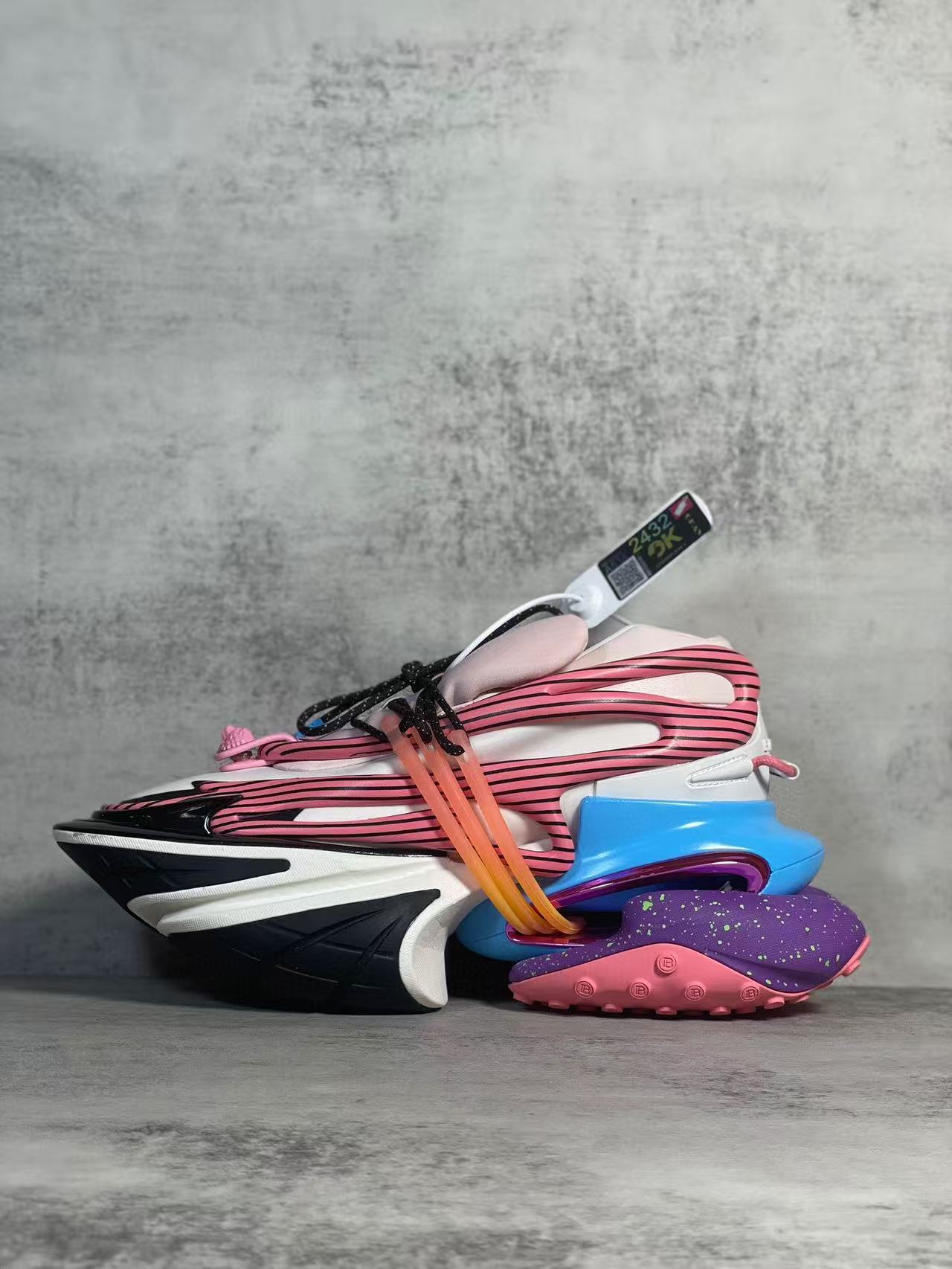 Balmain Shoes(AAA)-015