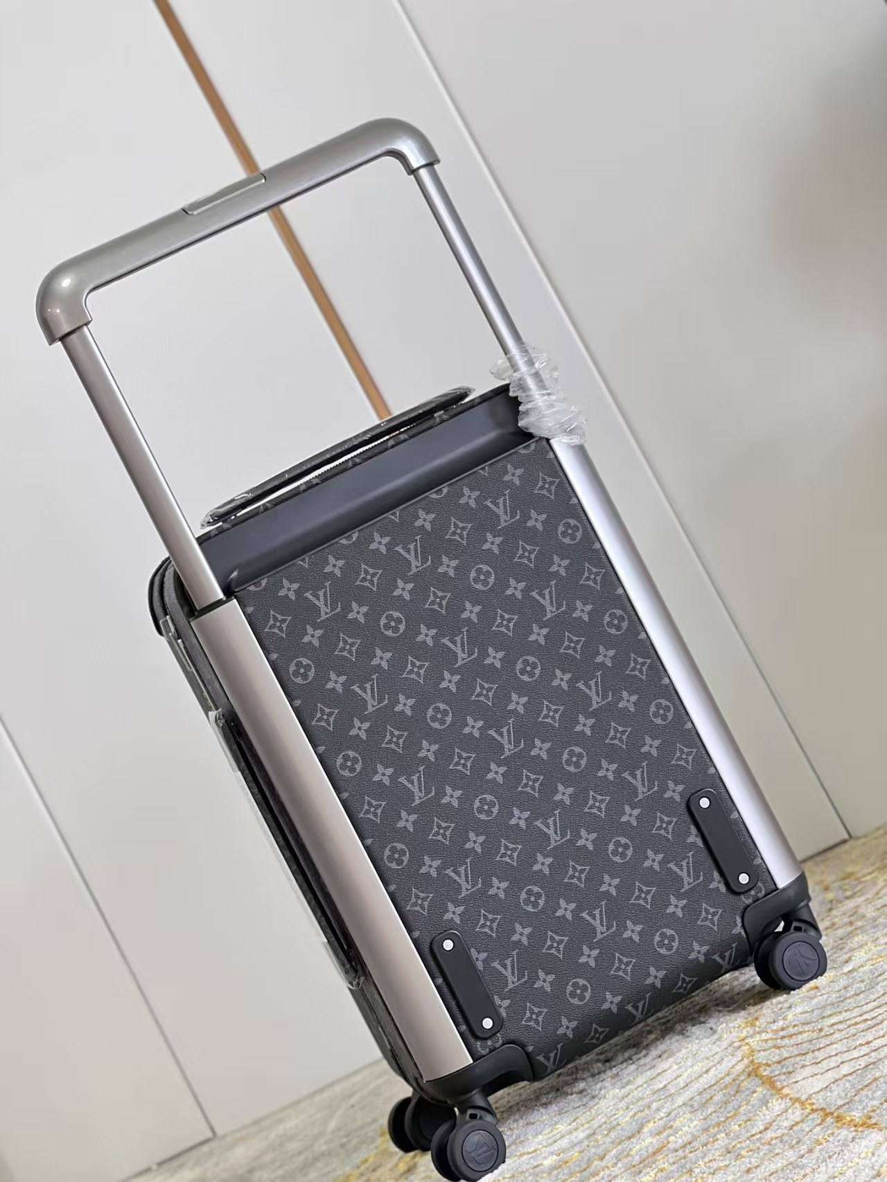 LV Suitcase(AAA)-008