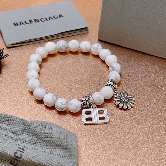 Ba*len*cia*ga bracelet-019