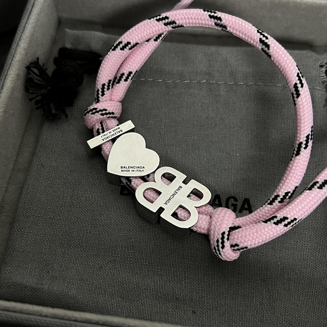 Ba*len*cia*ga bracelet-011