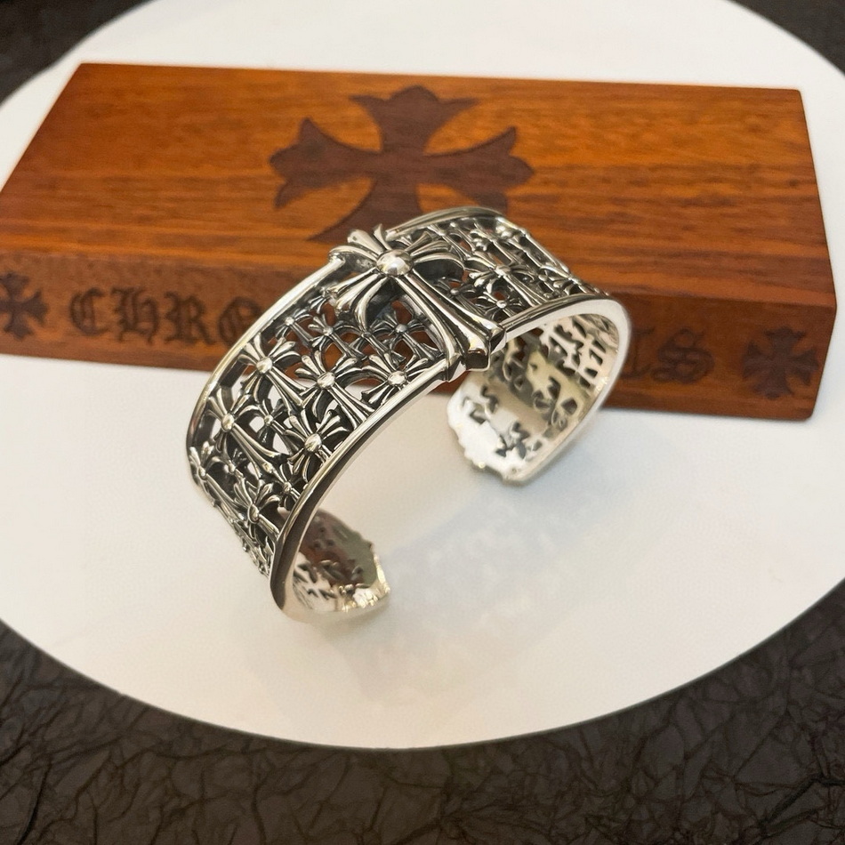 Ch**me He**ts bracelet-019