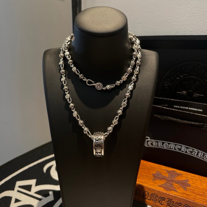 Ch**me He**ts necklace-061