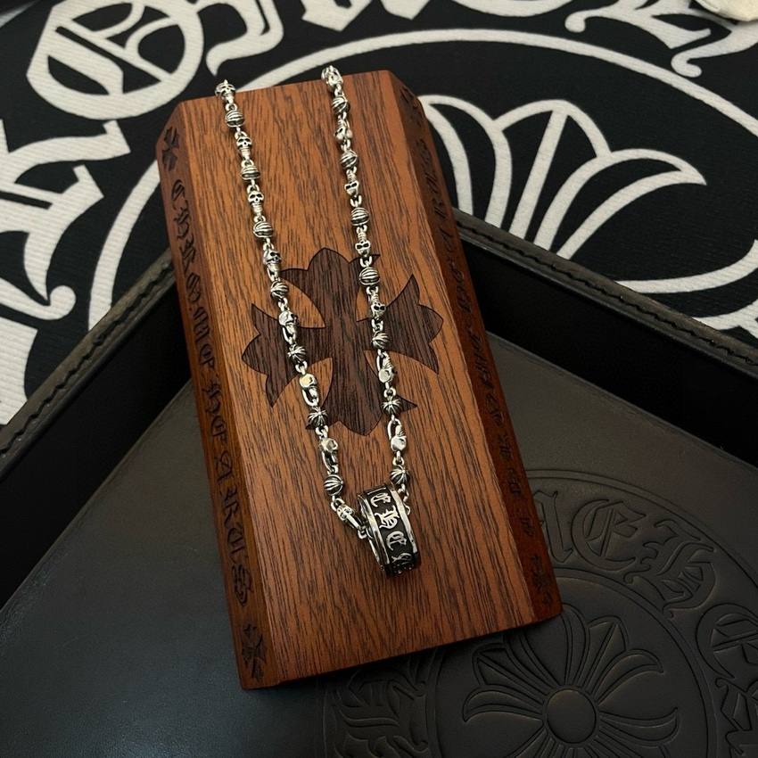 Ch**me He**ts necklace-061