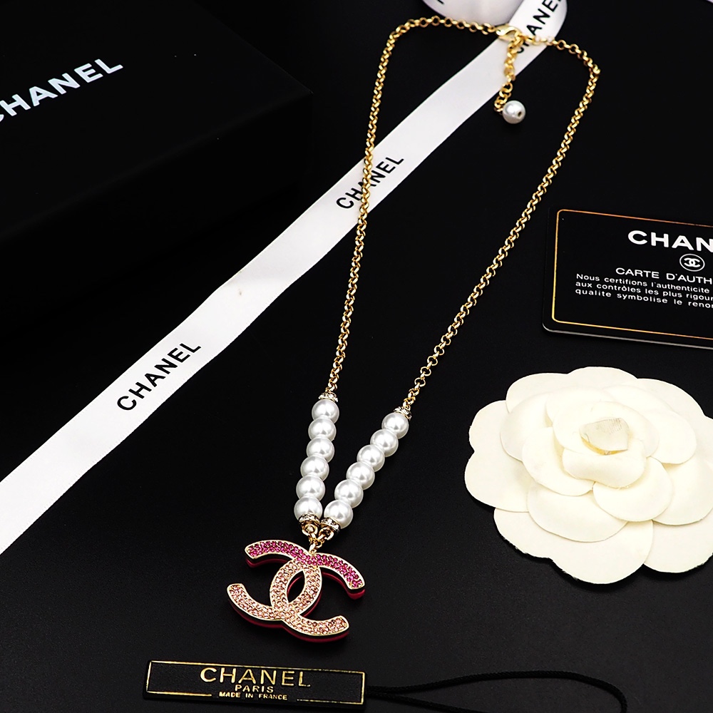 Ch*el necklace-170