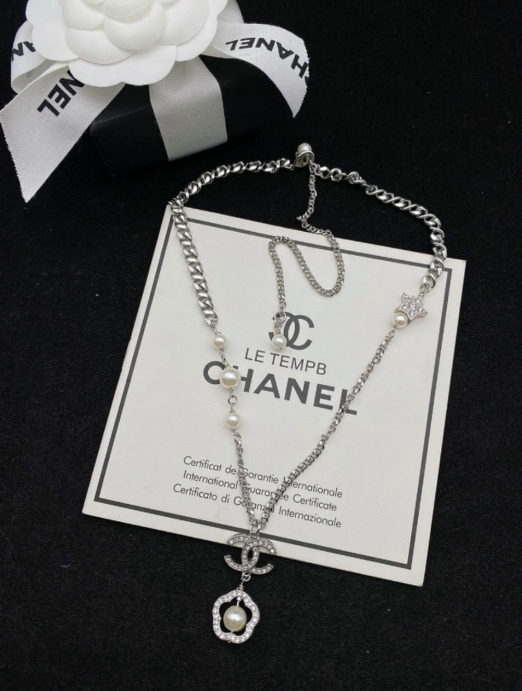 Ch*el necklace-387