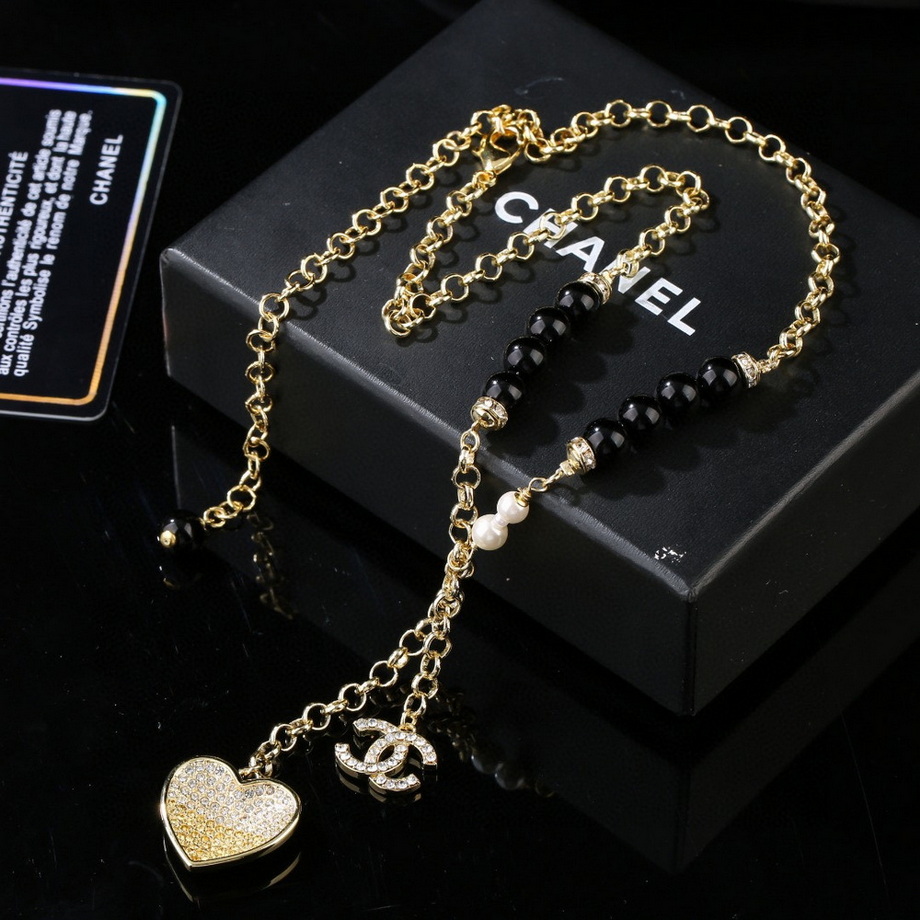 Ch*el necklace-105