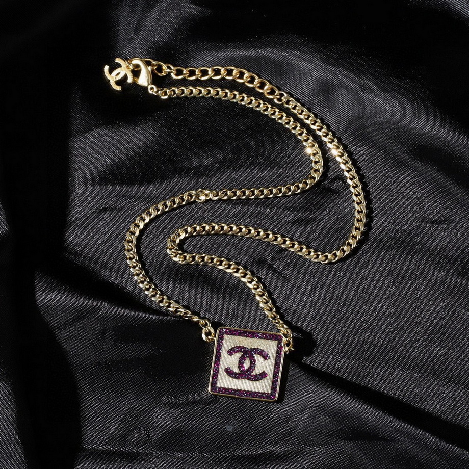 Ch*el necklace-103