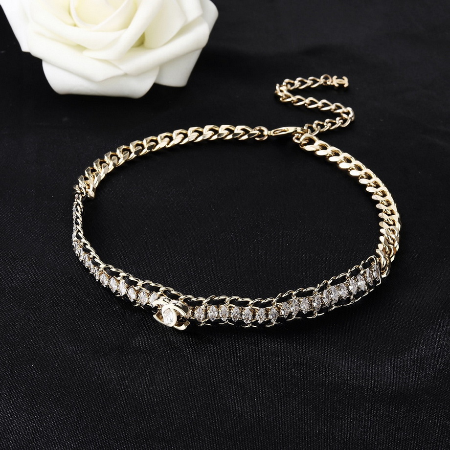 Ch*el necklace-096
