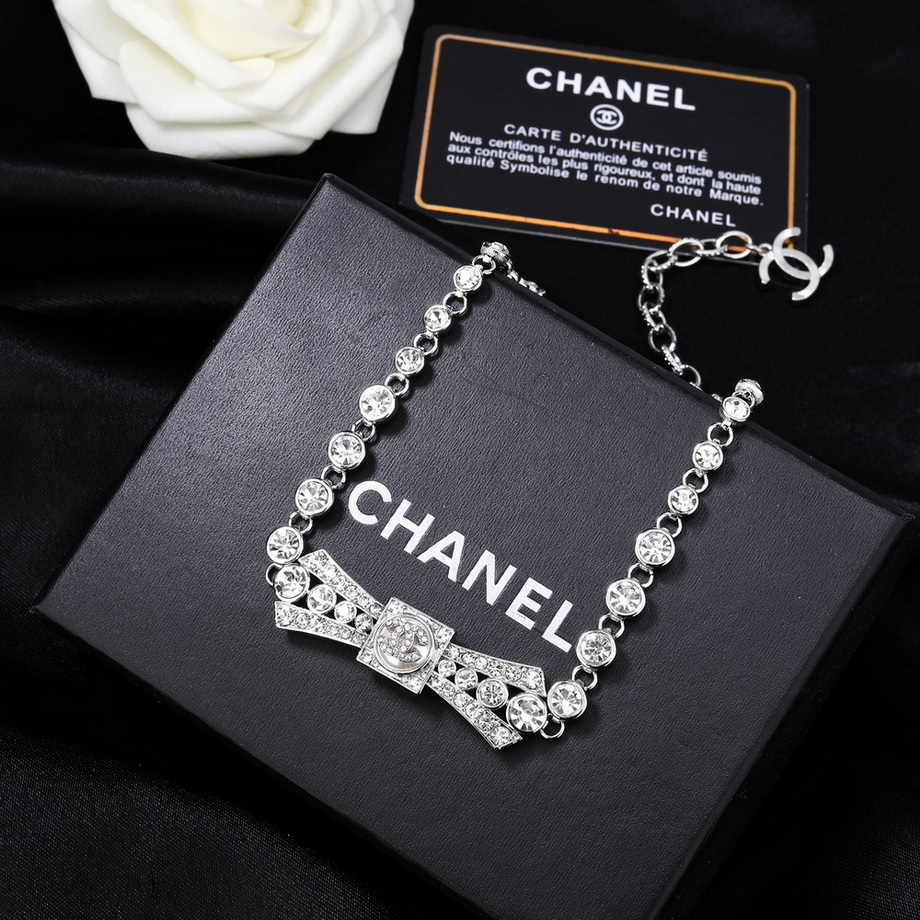 Ch*el necklace-258