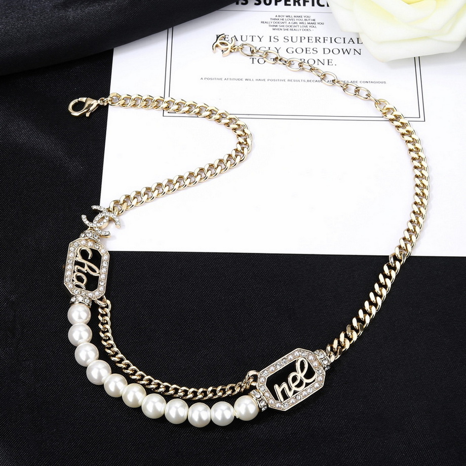 Ch*el necklace-086
