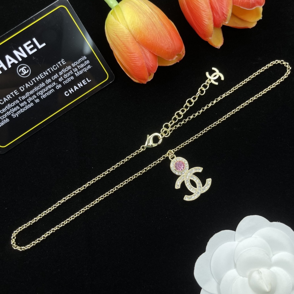 Ch*el necklace-049