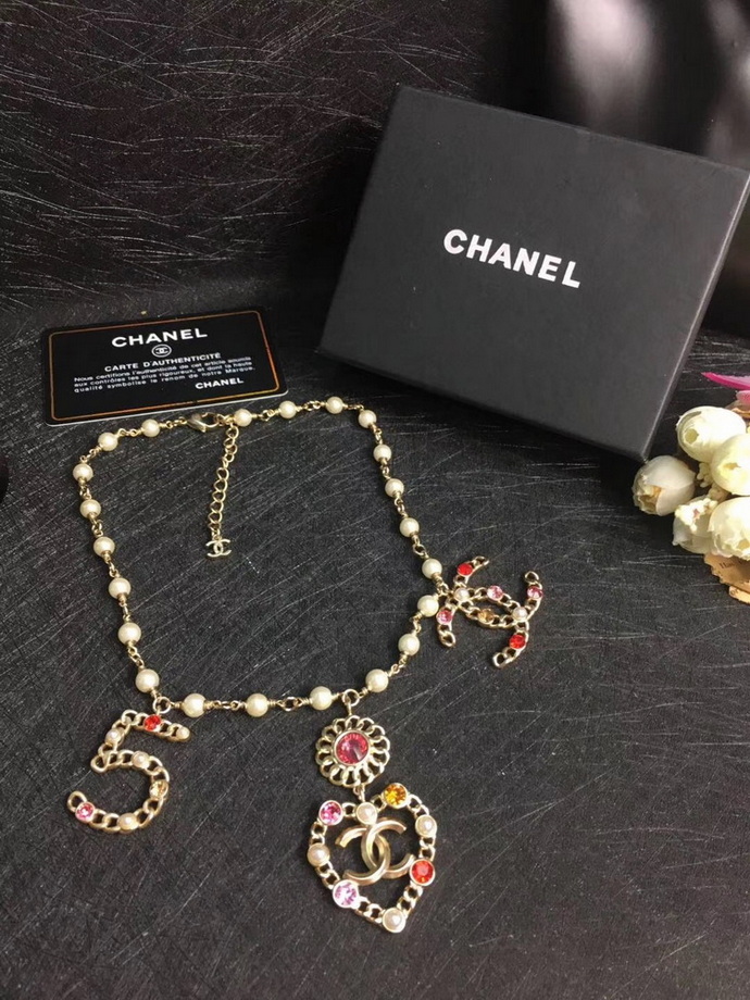 Ch*el necklace-345