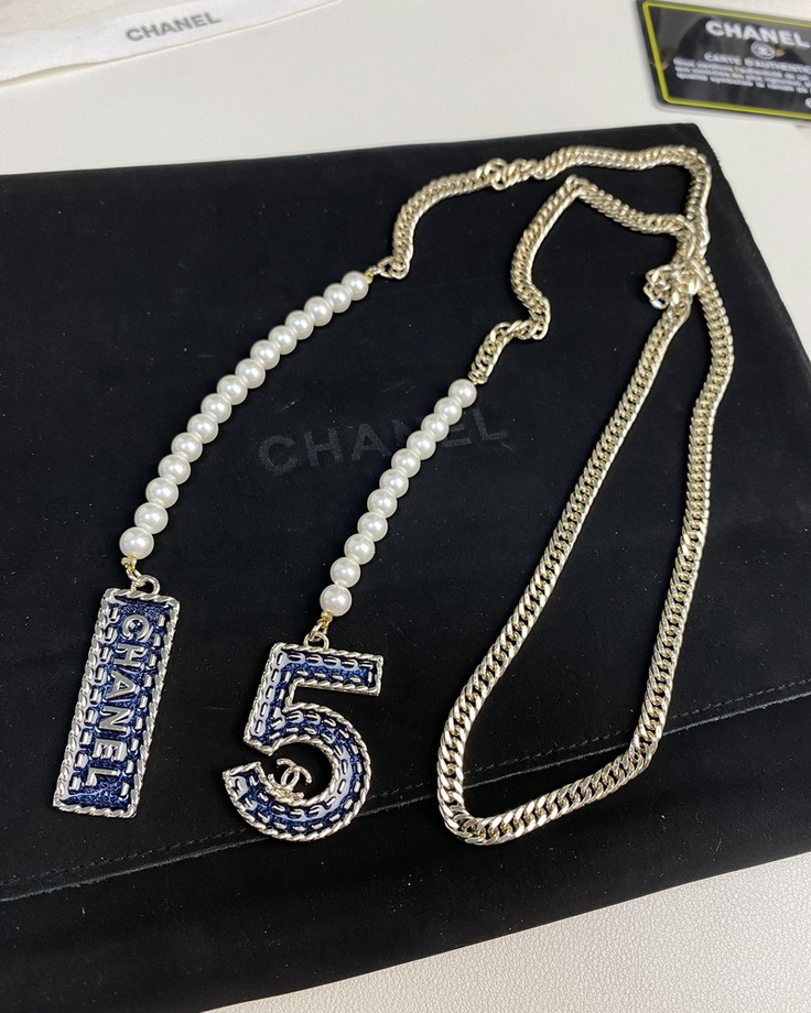 Ch*el necklace-215
