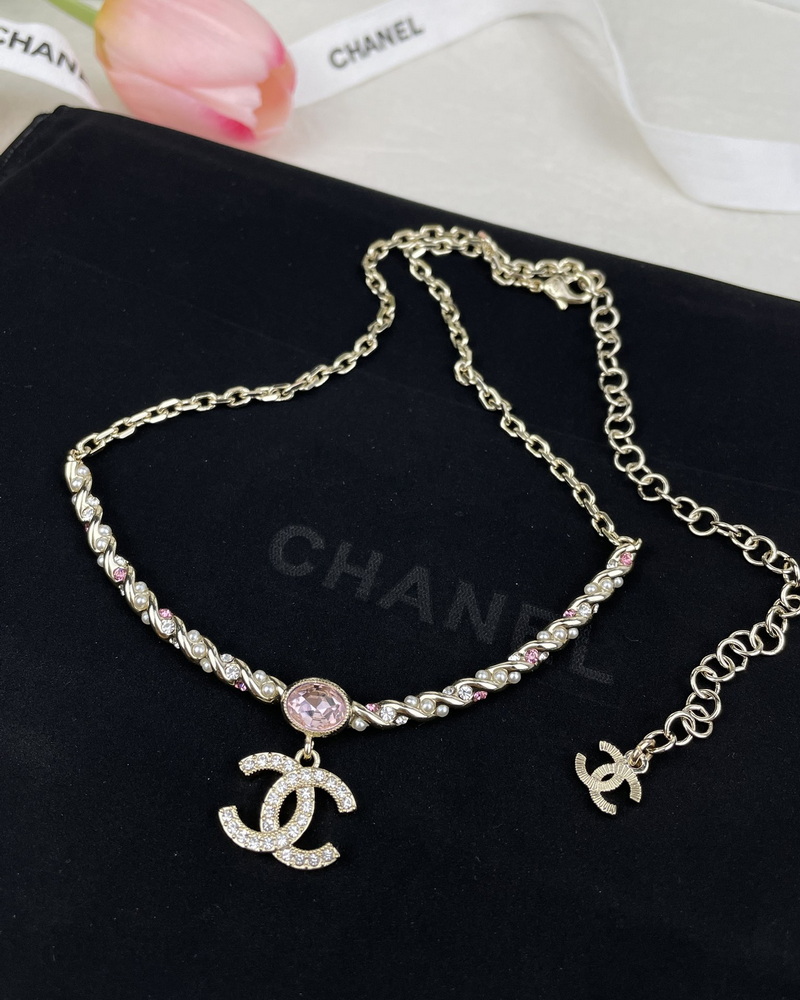 Ch*el necklace-325
