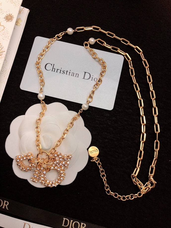 D*or necklace-010