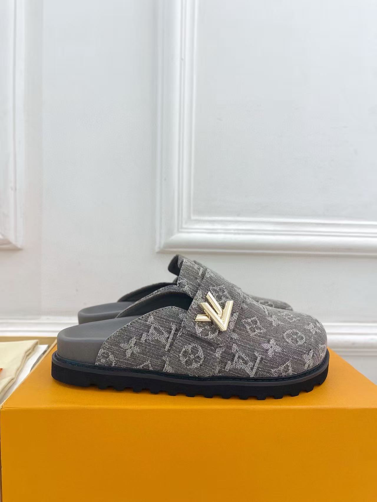 LV Slippers(AAA)-085