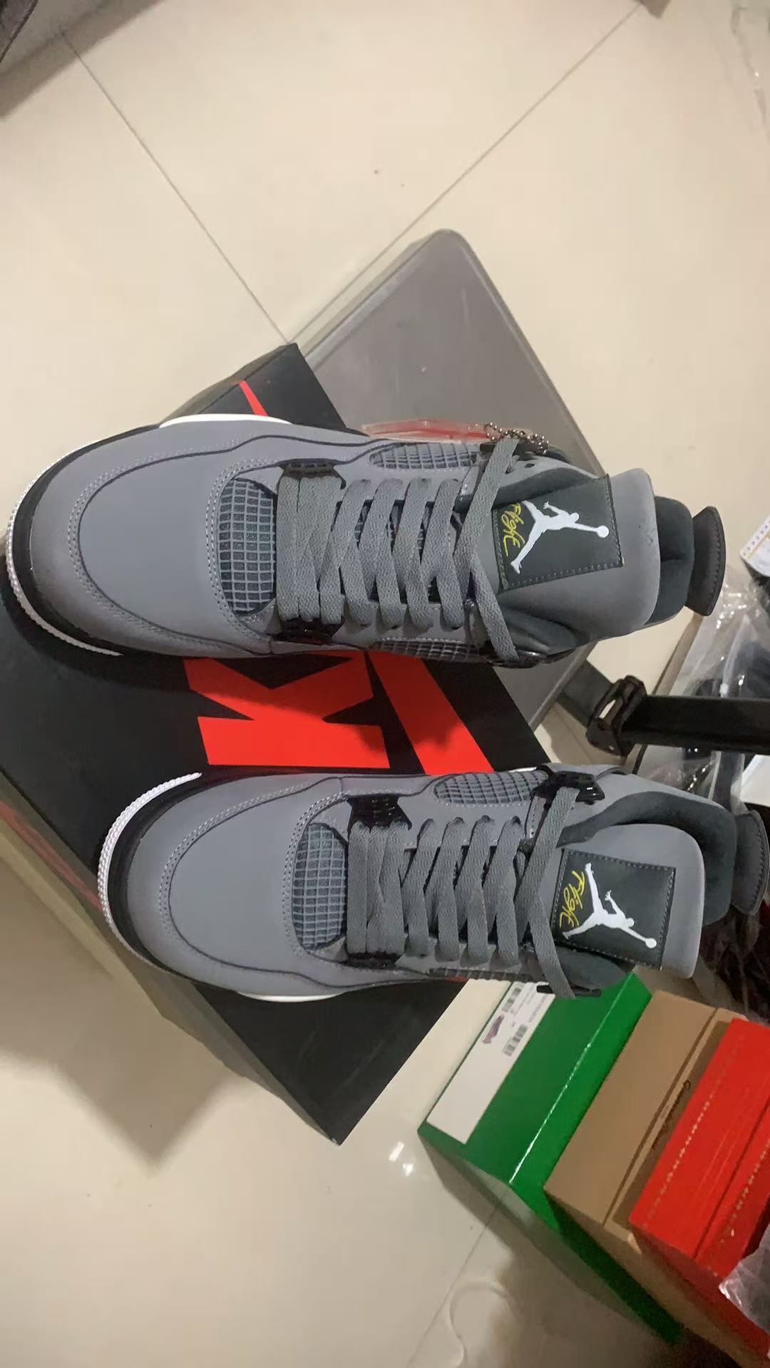 Air Jordan 4 Cool Grey