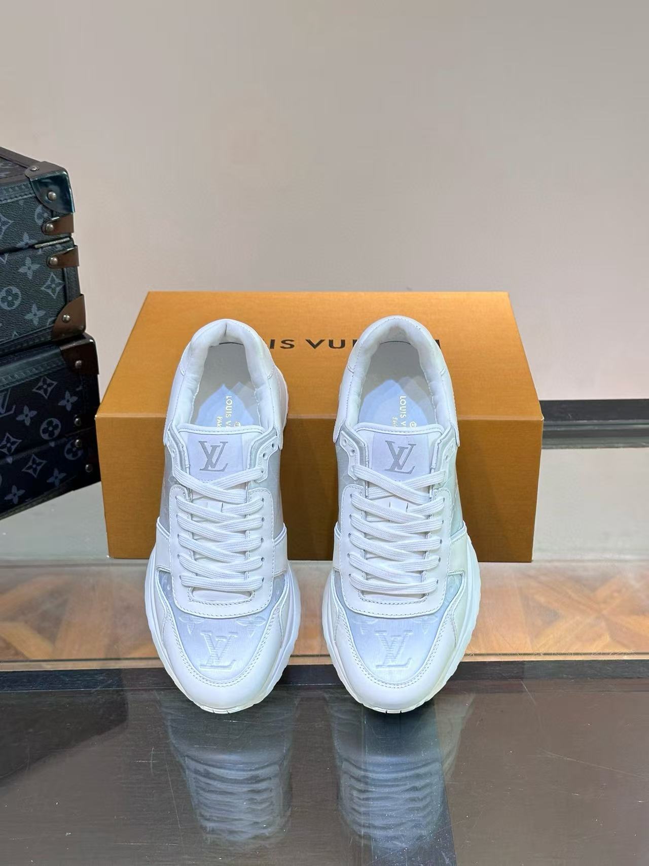 LV Shoes(AAA)-1241