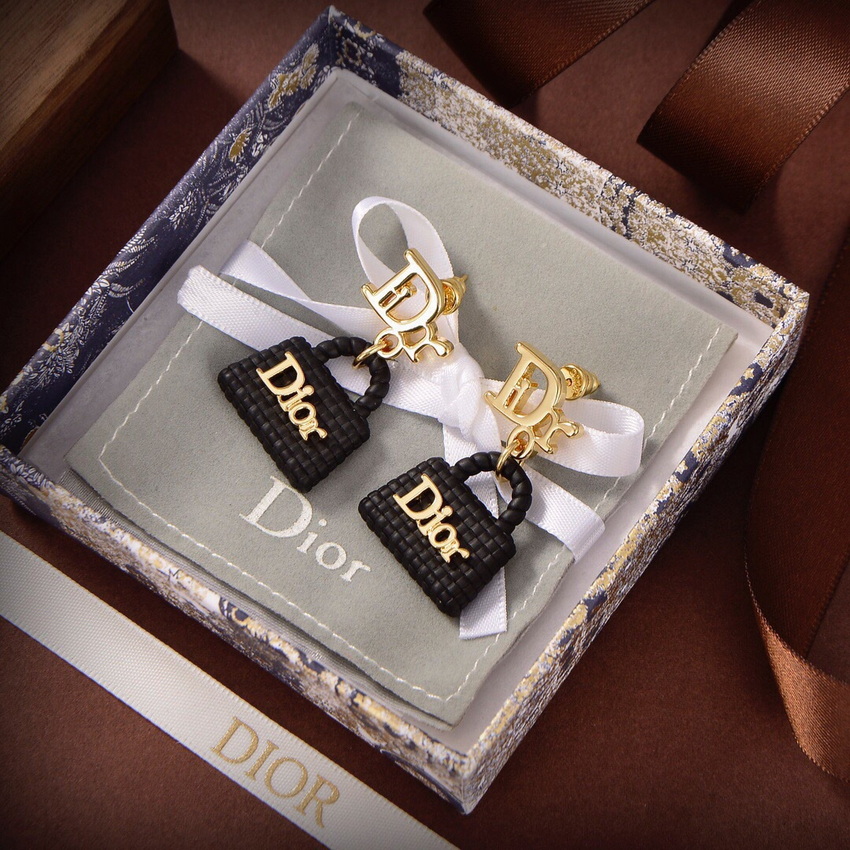 D*or earrings-277