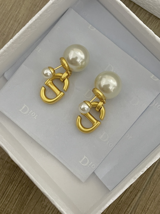 D*or earrings-214