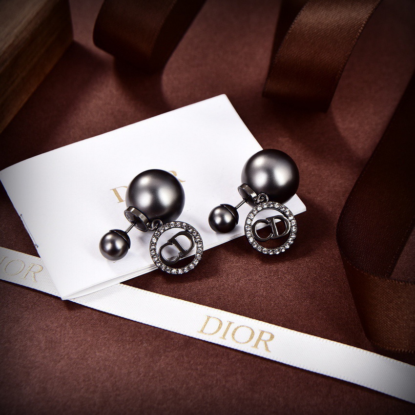 D*or earrings-116