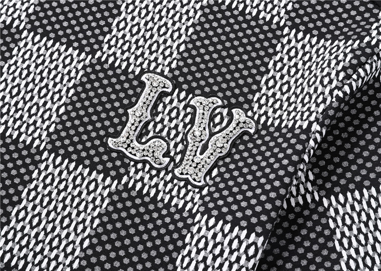 LV Suits-118