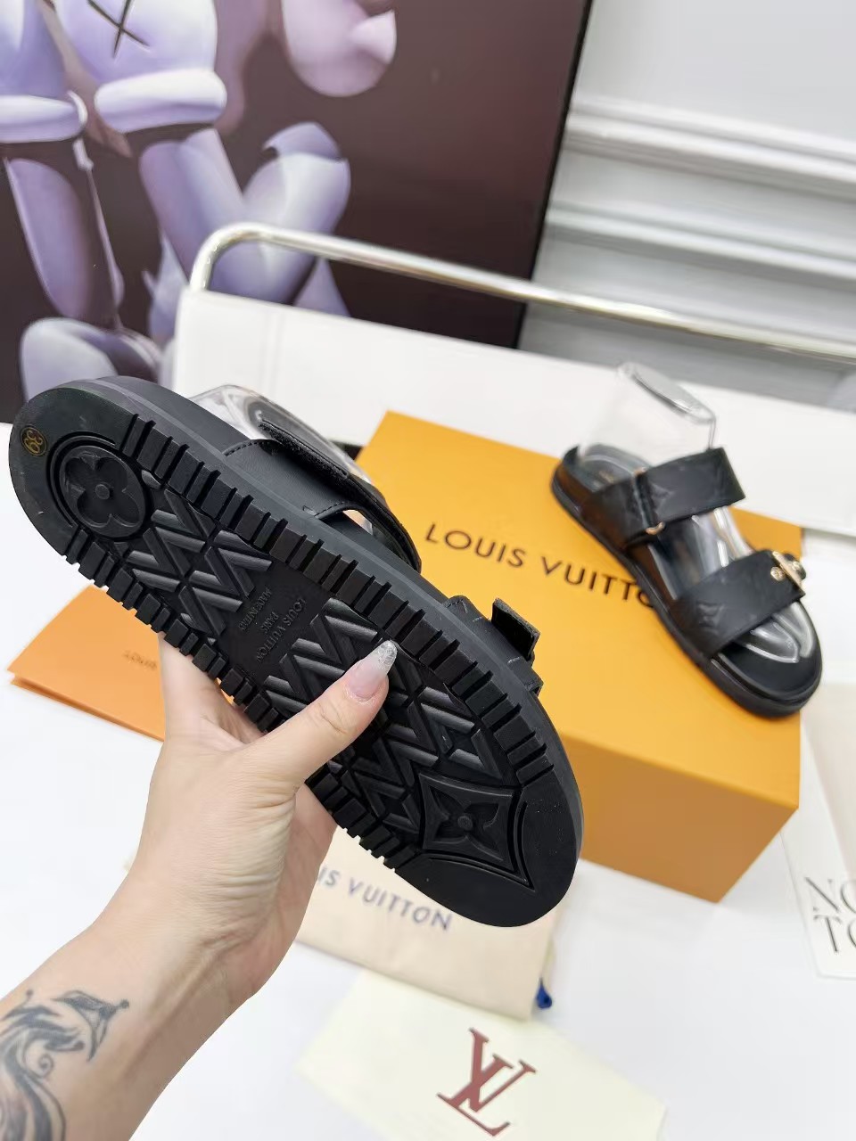 LV Slippers Women(AAA)-024