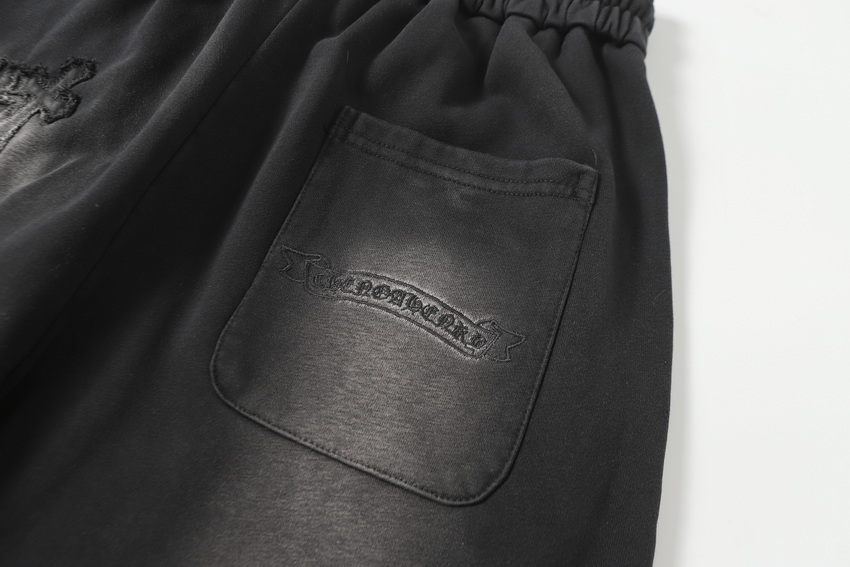 Ch**me He**ts shorts-136