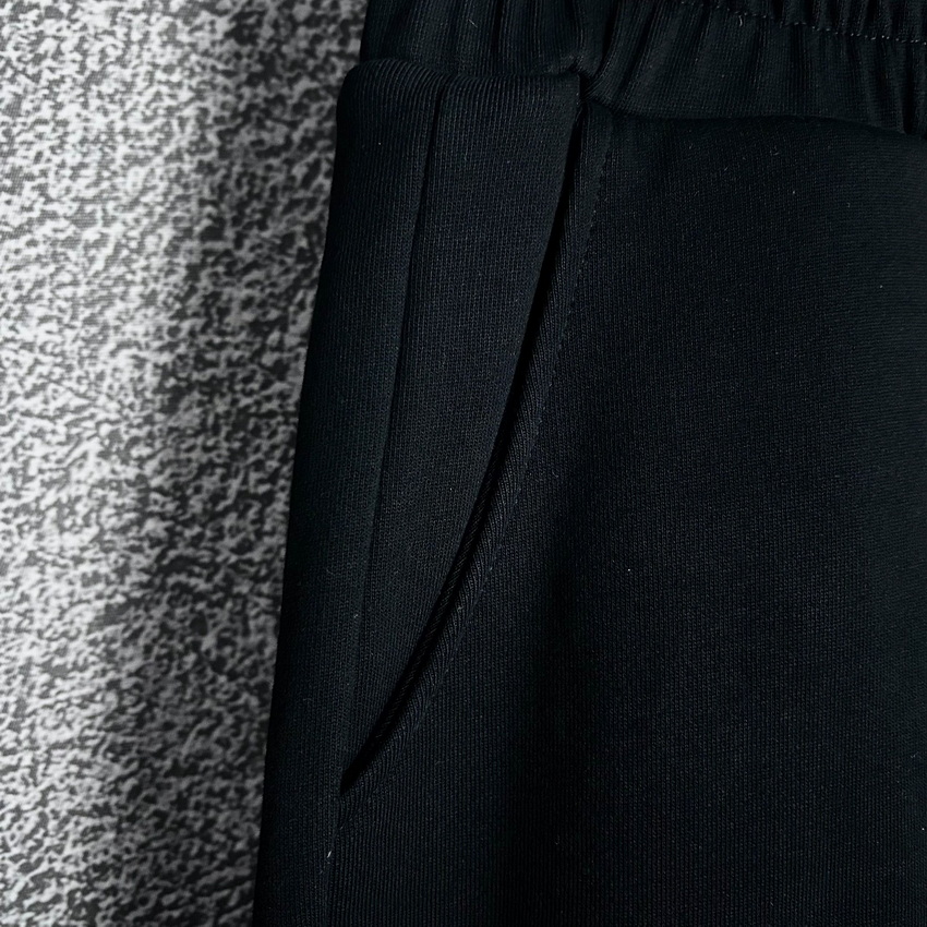 Ch**me He**ts shorts-164