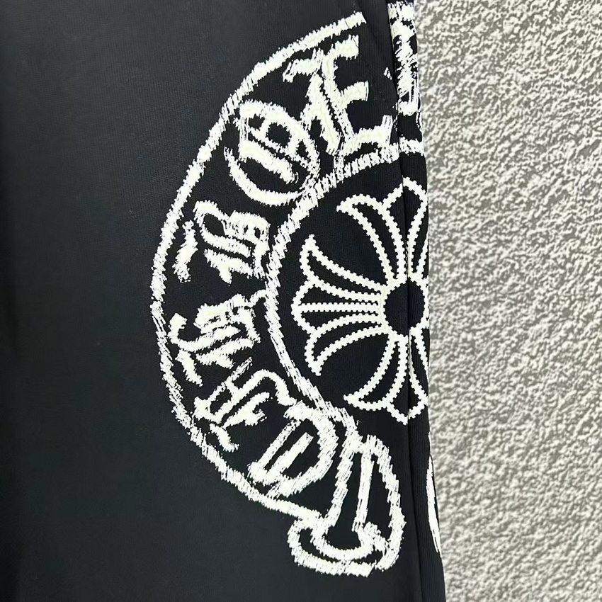 Ch**me He**ts shorts-177