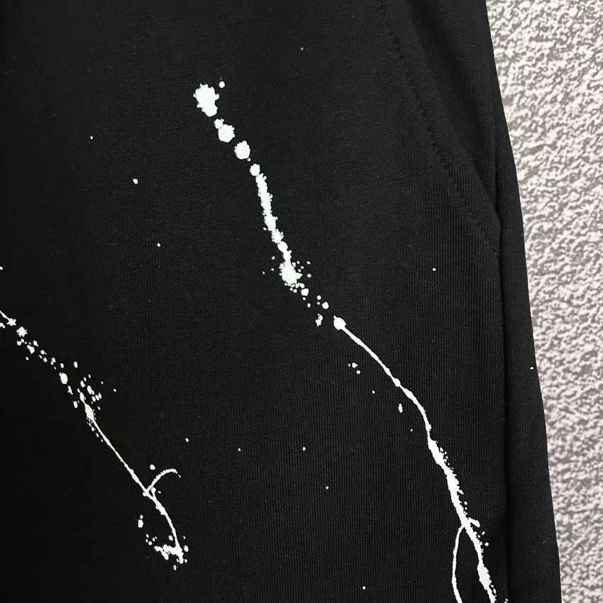 Ch**me He**ts shorts-184