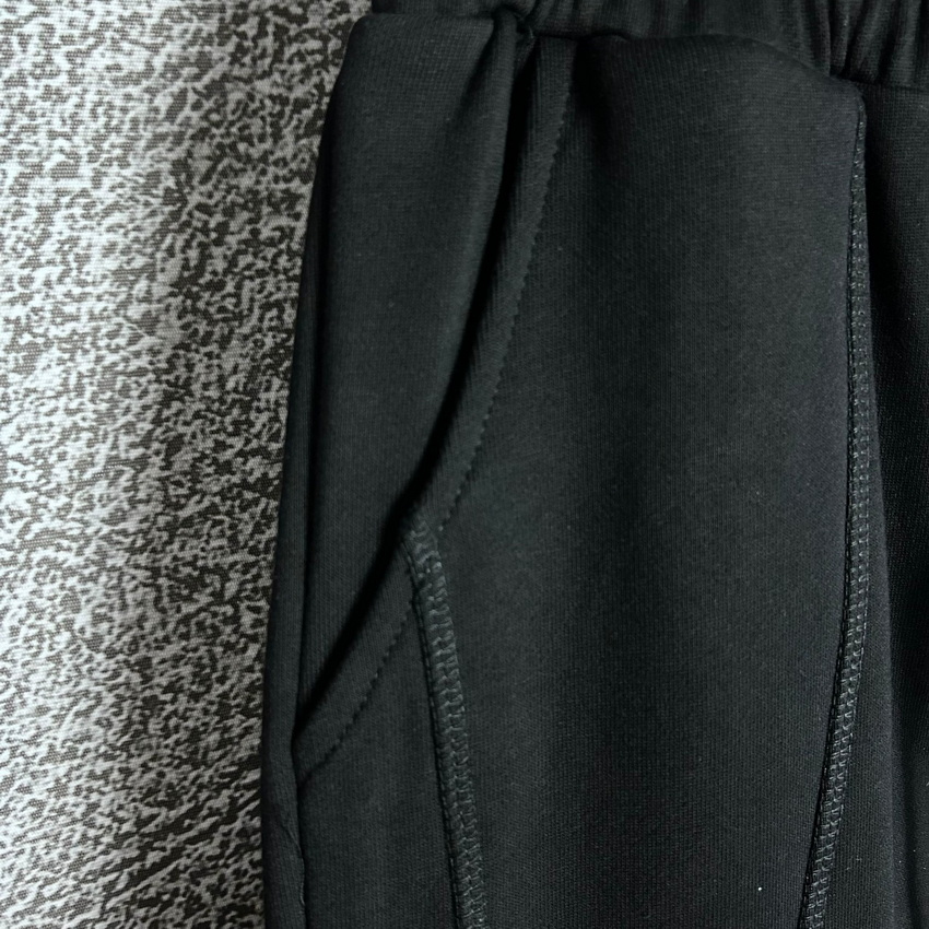 Ch**me He**ts pants-027