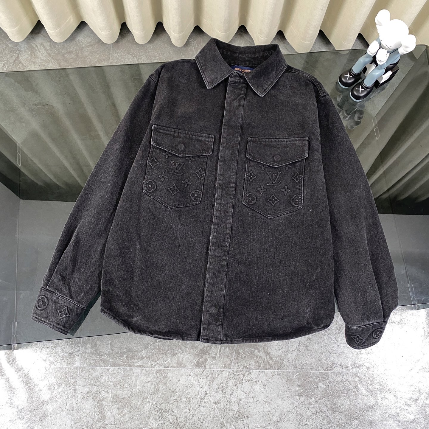 LV Jacket-052