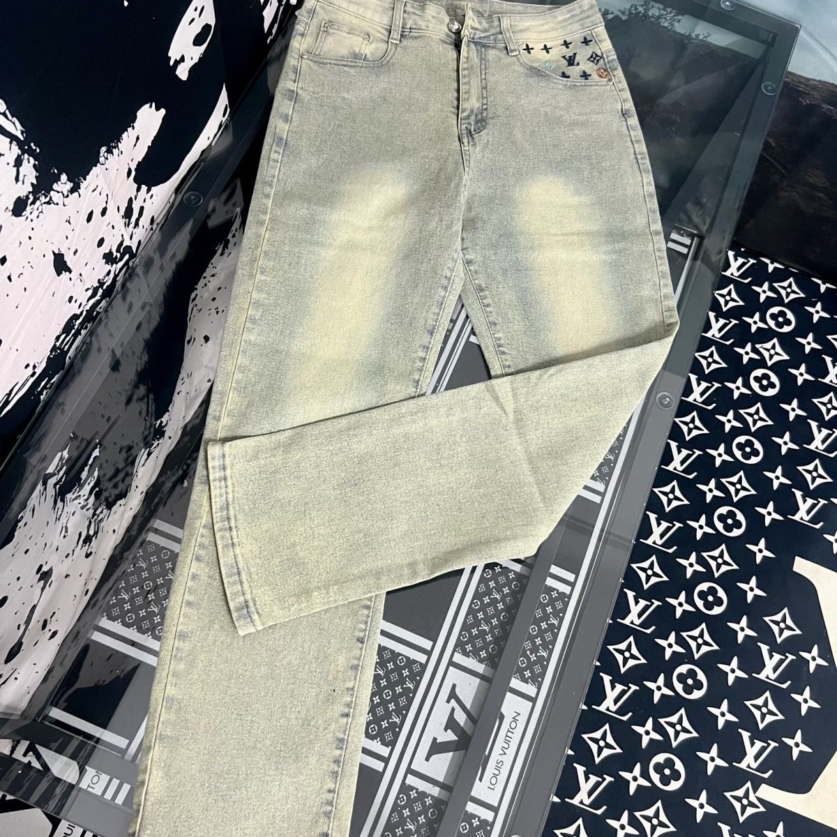 LV Jeans-017
