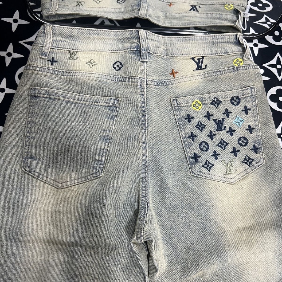 LV Jeans-017