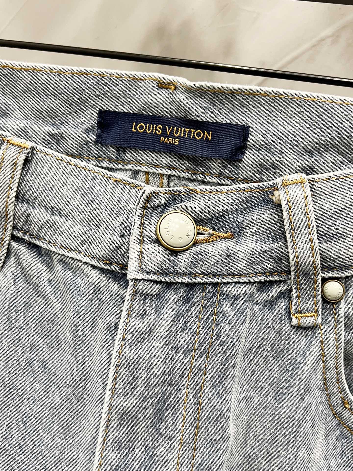 LV Jeans-027